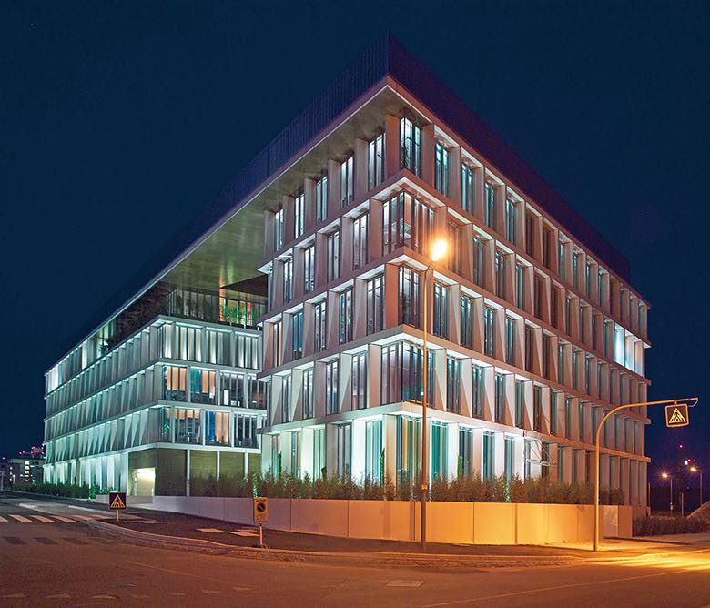 780-commersbank lux