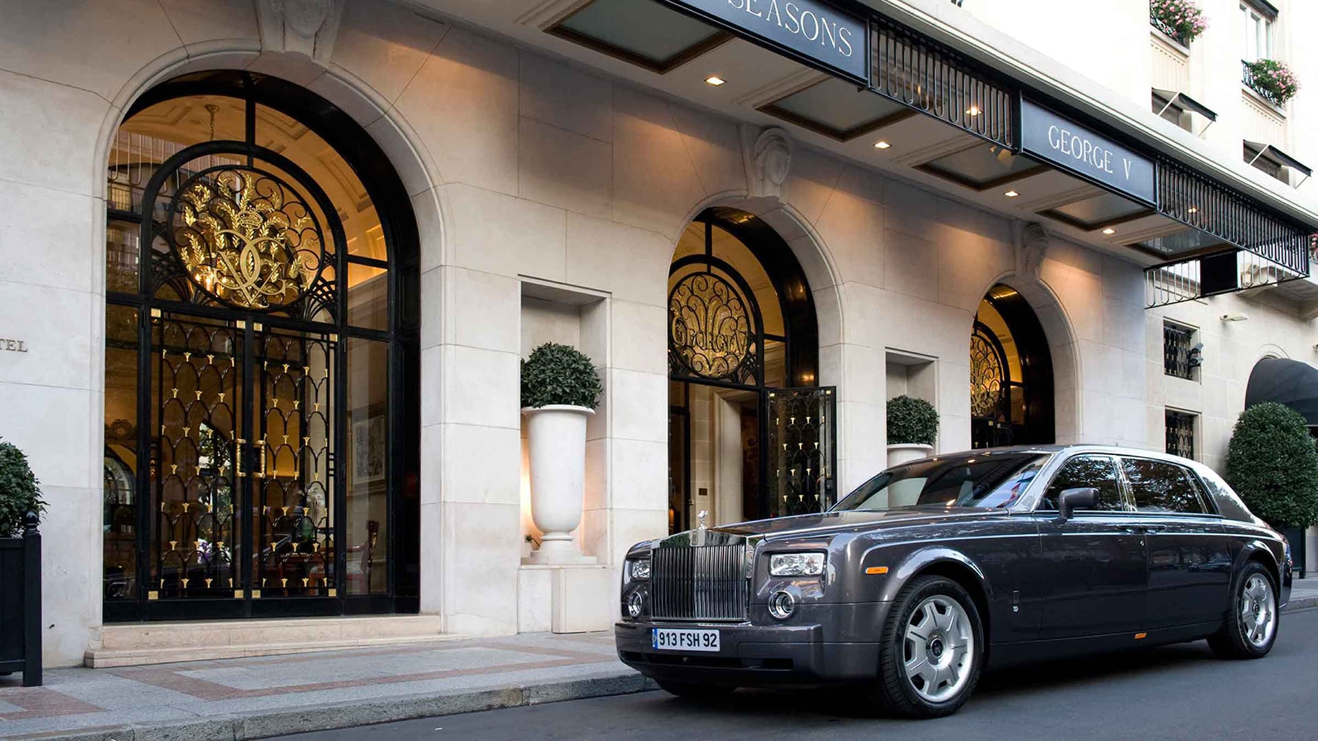 HEADER–rolls-royce1 4 seasosn